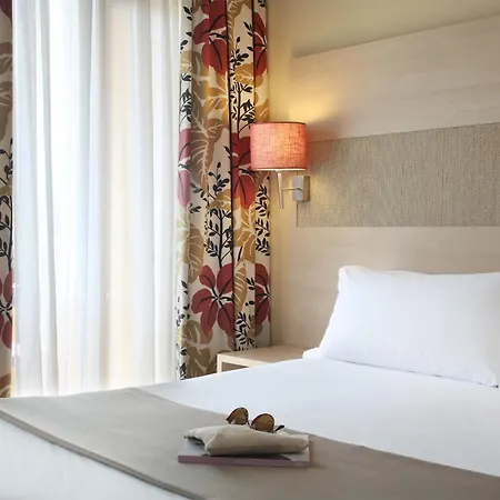 Augusta Club & - Adults Only 4*