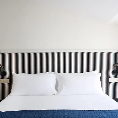 Augusta Club & - Adults Only