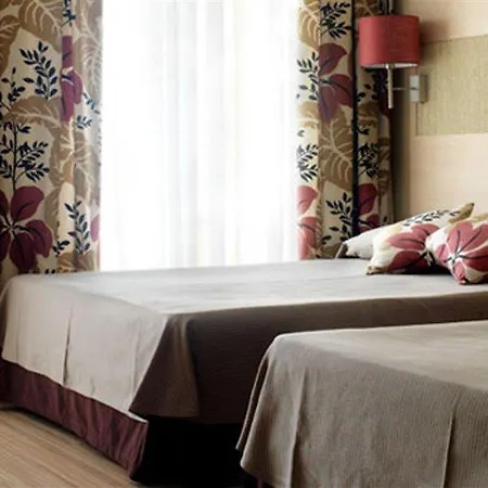 Augusta Club & - Adults Only Hotel