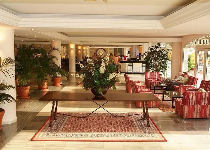 ホテル Augusta Club & - Adults Only 4*