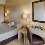 Augusta Club & - Adults Only 4*