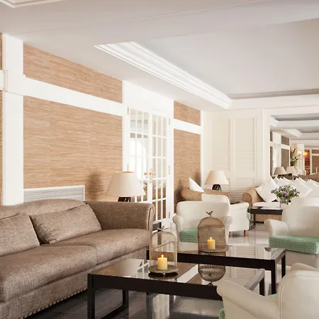 Augusta Club & - Adults Only 4* يوريت دي مار