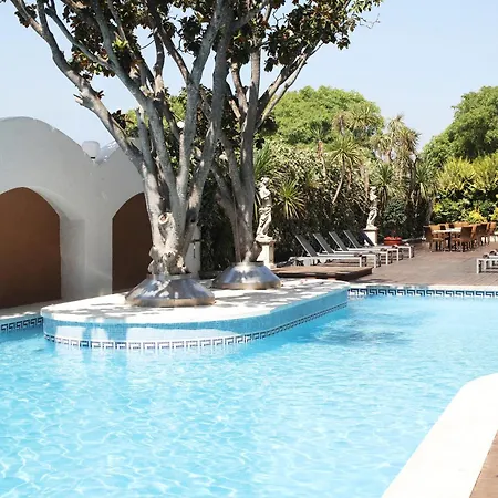 Augusta Club & - Adults Only Hotel