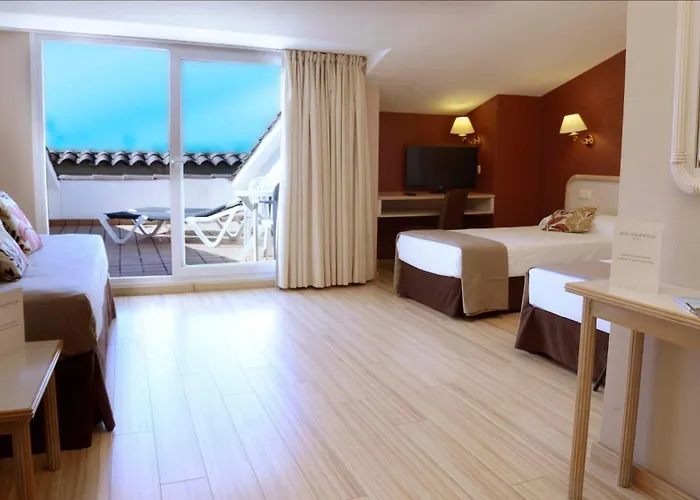 Augusta Club & - Adults Only Hotell 4*