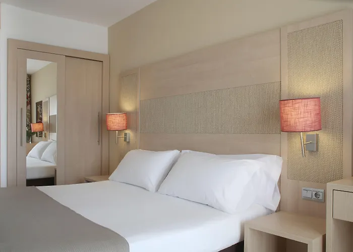 Augusta Club & - Adults Only 4*