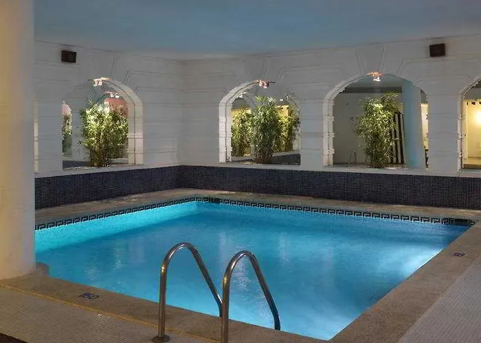 Augusta Club & - Adults Only Готель 4*