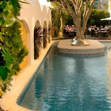 Augusta Club & - Adults Only Hotel