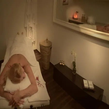 Augusta Club & - Adults Only 4* יורט דה מאר